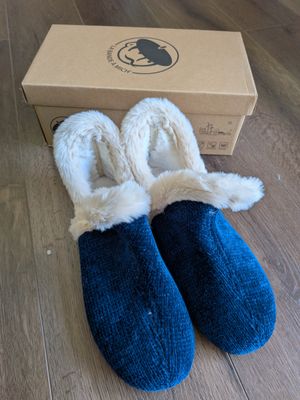 Paire de chaussons de marque CHAUSSE MOUTON