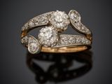 une bague en diamant et en or, signée Van Cleef