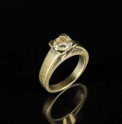 Bague solitaire moderniste en or blanc ornée d'un diamant ro…