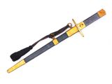 une image représentant un couteau avec un manche noir et un manche jaune