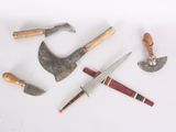 many different types of tools that are on the table