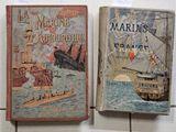 deux livres posés l'un à côté de l'autre sur une table