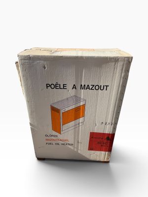 packaging of a box with a picture of a stove inside of it
