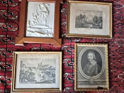 Ensemble de quatre pièces encadrées : Portrait du cardinal de Richelie