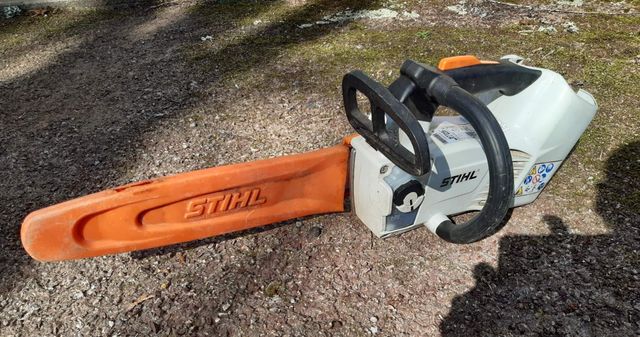 STIHL MSA 160T – Tronçonneuse sur batterie de 11.2016. Sans batte...