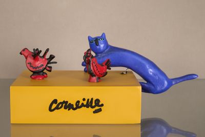 Corneille (1922-2010) Tire-bouchon chat et bouchons oiseaux …