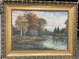 une peinture à l'huile représentant une rivière avec des arbres en arrière-plan