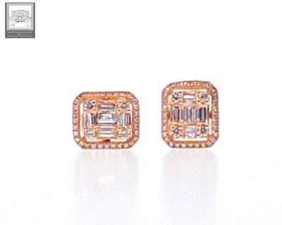 boucles d'oreilles en or rose serties de diamants et de pierres taillées en baguette