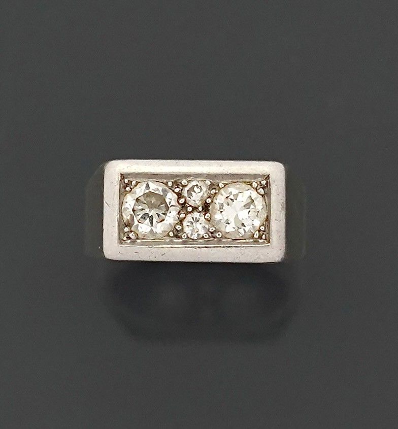 Bijoux & Pierres Précieuses