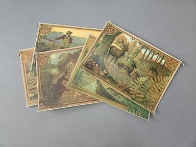 quatre cartes postales représentant une scène de chasse avec des cerfs, des chevreuils et d'autres animaux