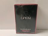 Black Opium d'Yves Saint Laurent, eau de parfum en vaporisateur pour femme