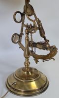 Lampe de chevet en laiton doré, verre et bois tourné, marqué… (photo 3)