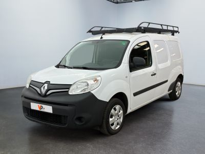 une photo d'une camionnette blanche équipée d'une galerie de toit