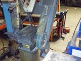 a machine that is sitting in a garage