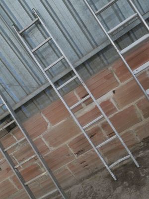 Echelle alu H225, Mise à prix 10 - Photo 1