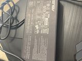 a charger that is sitting on top of a table