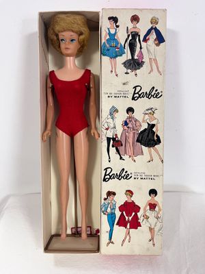 MATTEL –Barbie bubble Cut elle est blonde en maillot de bain rouge dan - Photo 1