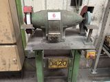 a machine that is sitting on a table in a room