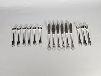 CHRISTOFLE. Lot de couverts comprenant une suite de six four…