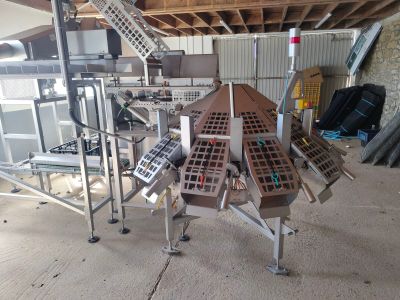 a machine that has a lot of boxes on it