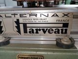 a machine that is sitting on a table