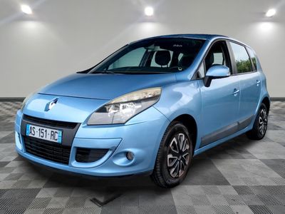 RENAULT - SCENIC III DCI 105 ECO2 EXPRESSION - GO - Mise en …