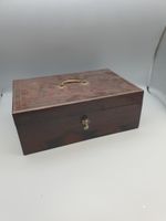 Boite Louis Philippe en placage à filets de bois clair, Dim … (photo 2)