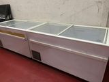 a picture of a refrigerated refrigerated refrigerator