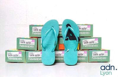 Lot de 12 paires de tongs - HAVAIANAS - VERT - 33/34 - Possi…