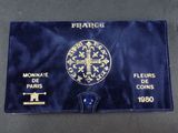 porte-cartes de visite en velours bleu orné d'une croix dorée