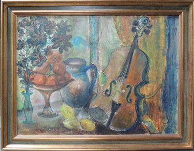 une peinture représentant un violon et une coupe de fruits