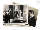 plusieurs vieilles photos en noir et blanc représentant des hommes et des femmes en tenue de cérémonie