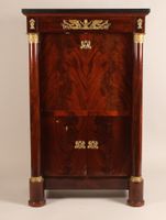 Secrétaire rectangulaire en acajou et placage d'acajou flamm… (photo 2)