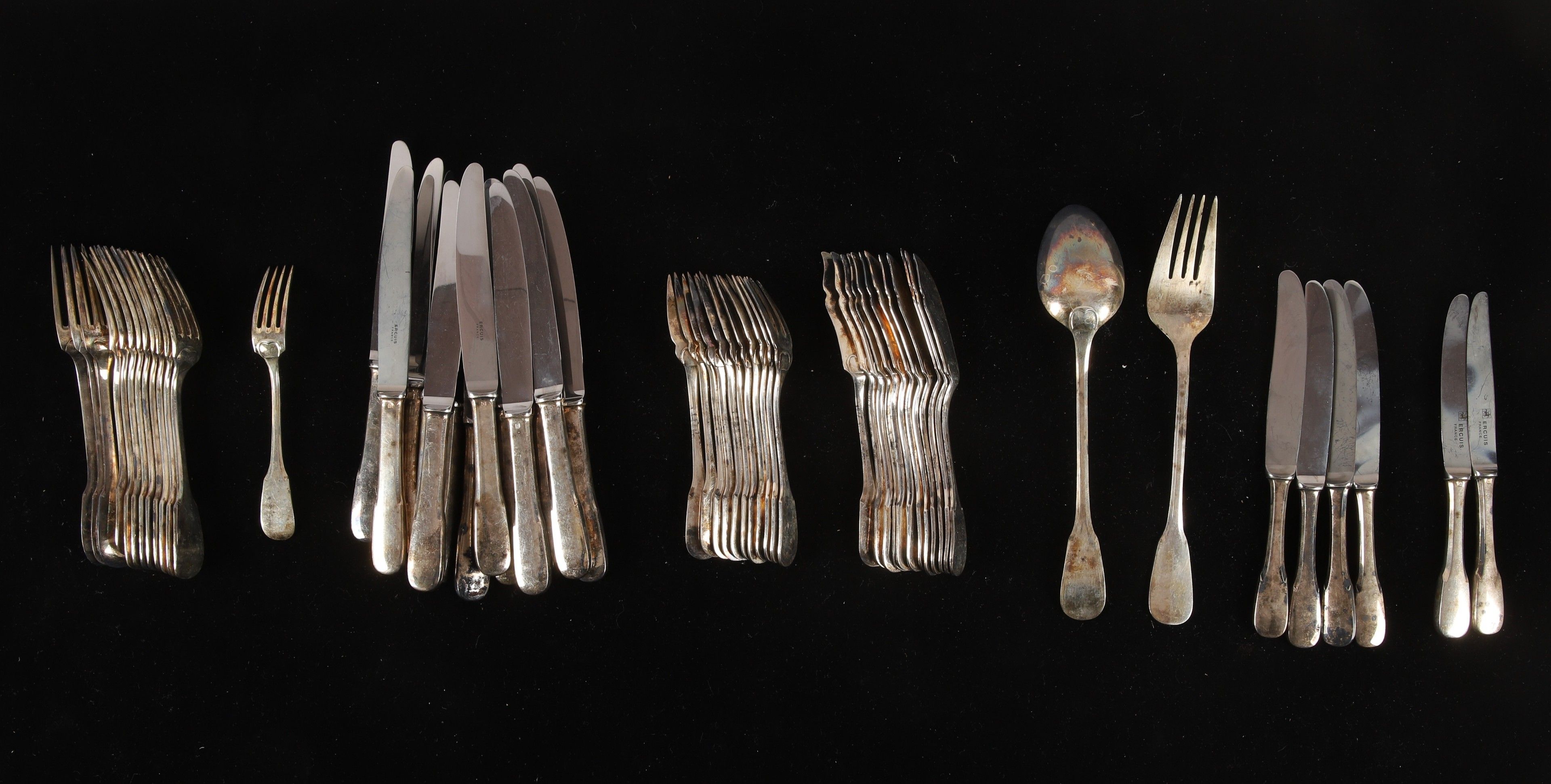 Objets d'art & Curiosités