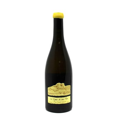 a bottle of wine that is sitting on a table