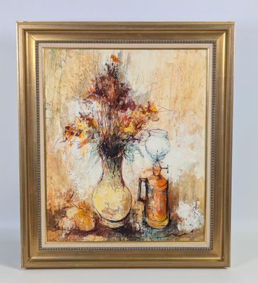 une peinture à l'huile représentant un vase de fleurs et une bouteille d'huile
