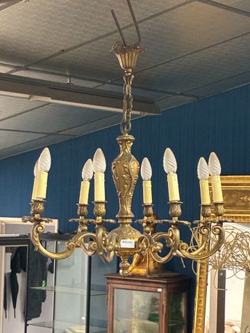 Lustre en bronze à 6 bras de lumière. H : 65