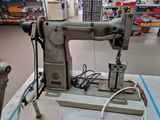 a machine that is sitting on a table in a room
