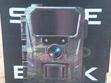 Caméra de surveillance « Wolf Fang » dans son emballage