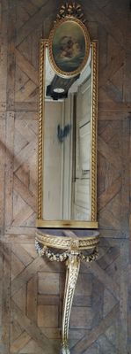 Étroit trumeau et console en bois sculpté et doré, époque Na… - Photo 1