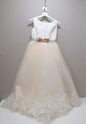 Robe de cérémonie enfant taille 10-12 ans ? - Occasion en bo…