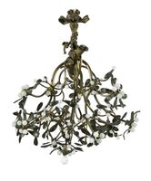 248 Lustre de forme boule de gui en bronze doré et patine ve…