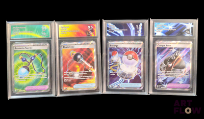 tout un tas de cartes Pokémon différentes exposées les unes à côté des autres