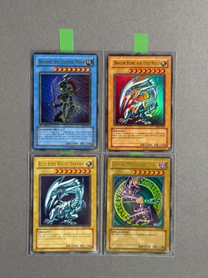 YU-GI-HO!. Lot de cartes comprenant Dragon Blanc aux yeux bl…