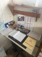 contenu du bureau mobiliers,informatique et appareil de diag (photo 5)