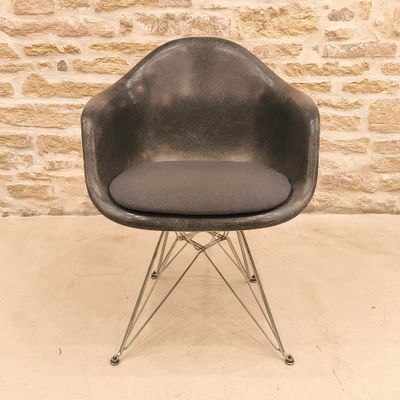 Fauteuil DAR design Charles et Ray Eames, édition Herman Miller Fehlba - Photo 1