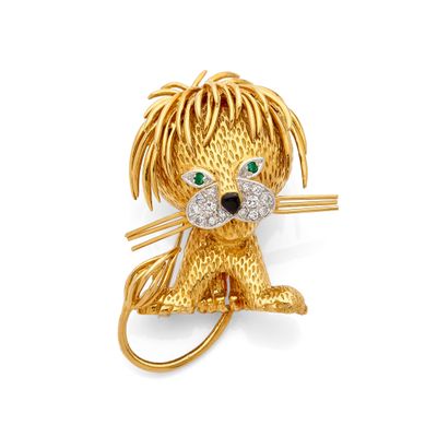 an image of a gold and diamond lion broochle