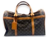 une image d'un sac Louis Vuitton sur fond blanc