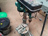 a machine that is sitting on a table in a room