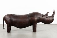Dimitri Omersa (1927–1975) « Rhino », un banc en cuir aux di… (photo 5)
